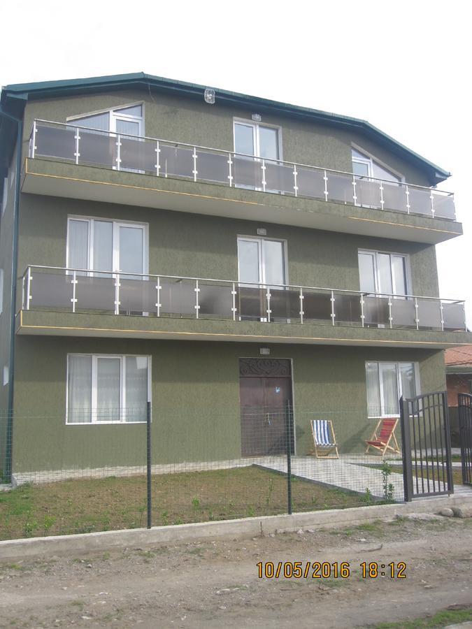 Green House Grigoleti Exterior photo